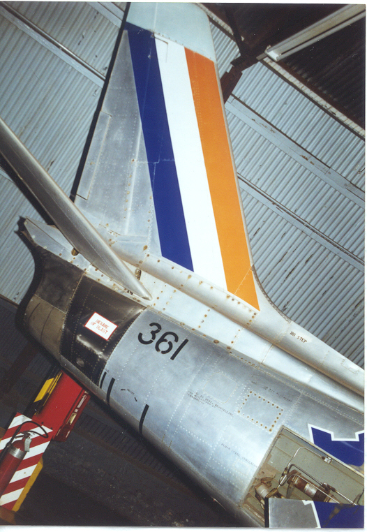 sabre21 right